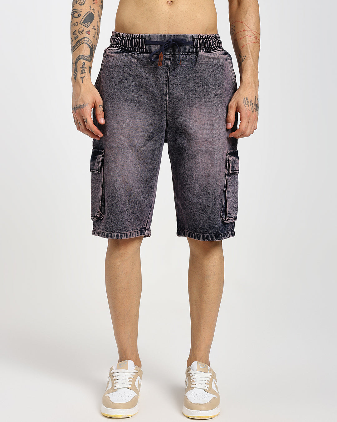 Acid-wash dregs cargo denim shorts