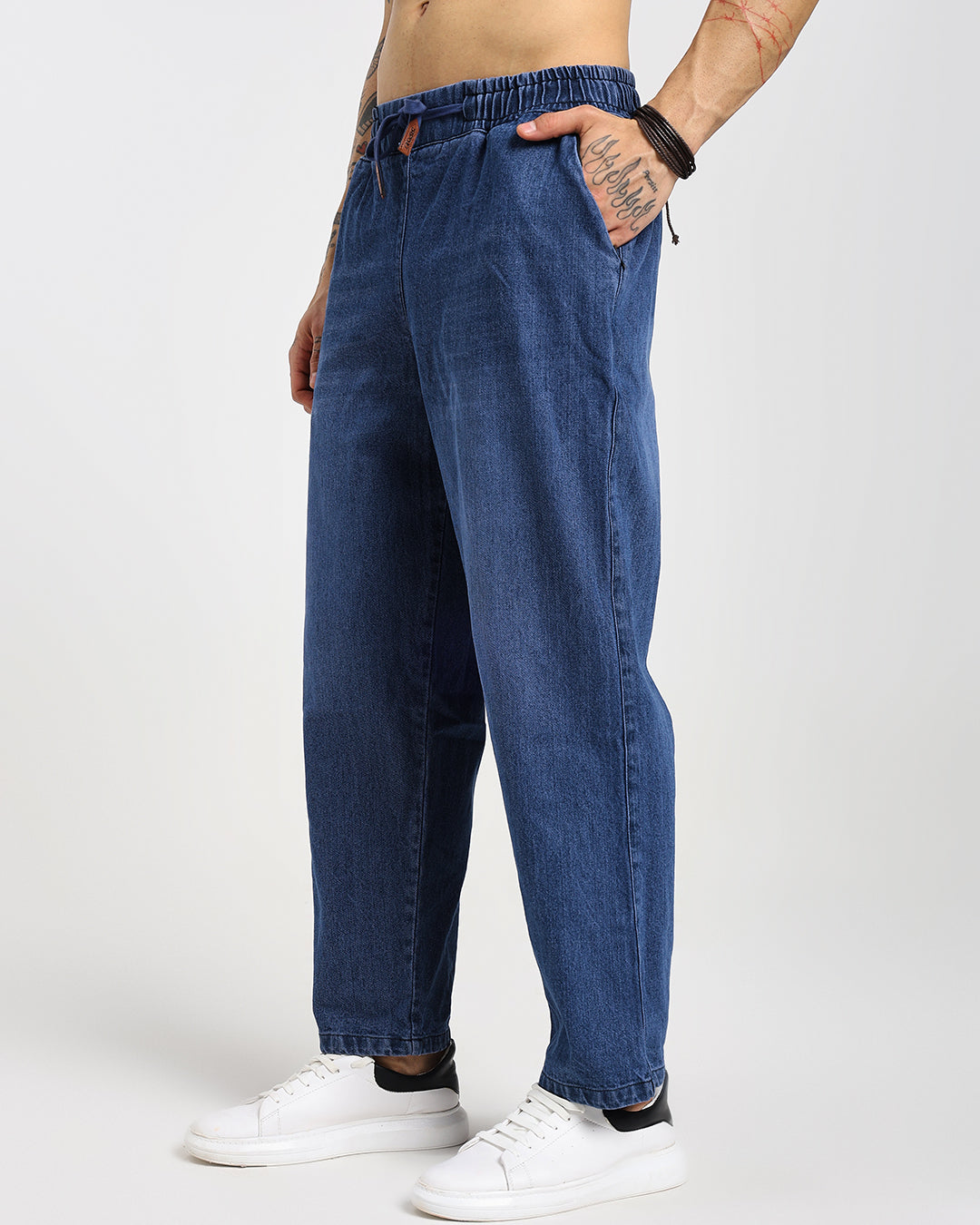 Acid-wash straight blue denim pants