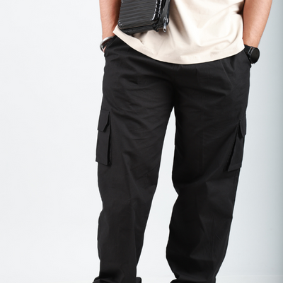 black cargo baggy pant