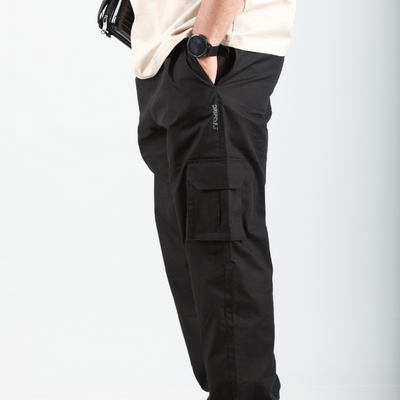 black cargo baggy pant