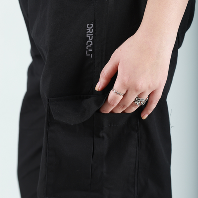 black cargo baggy pant